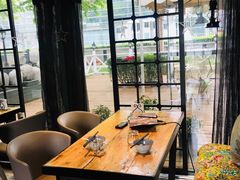 靠窗位-有才叔的小馆(招商依云曲江店)