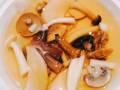 野生菌菇汤-得月楼·省级非遗·传统苏帮菜(观前店)