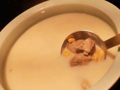 黄豆排骨汤-梅飞酒家(名辉豪庭店)