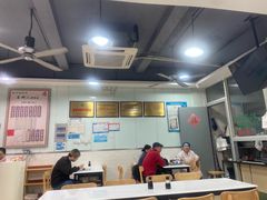 -绿杨馄饨临顿路店