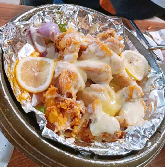 米萨德芝士炸鸡-"这次点了两份炸鸡,感觉吃的有点腻,这次慢.