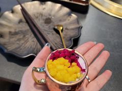 -铭牛烧肉·和牛海鲜自助(高新月牙湖店)
