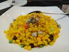松仁粟米-高第街56号港式餐厅·精选(世茂广场宽厚里大明湖店)