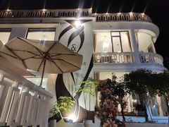 -Mark&Mars Restaurant