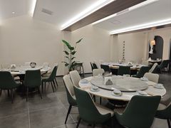 -何适山庄 ·可团建(水长城P2停车场店)