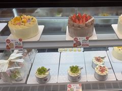 -花花卷卷·鲜食蛋糕(静安久光百货店)