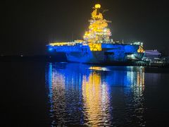 -泰达航母主题公园