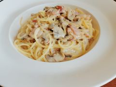 奶油蘑菇培根意面-UPPER KITCHEN(延安路店)
