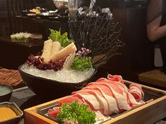 -湊湊火锅·茶憩(新中关购物中心店)