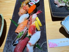 -晶吉·居酒屋·烧鸟·生鱼饭(中山区民主广场店)