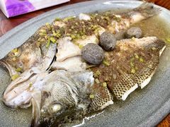 橄榄糁蒸韩江溪鱼-吴祥记潮州菜·百年老字号·砂锅粥
