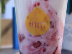 树莓酸奶-一鸣真鲜奶吧(云南路地铁站店)