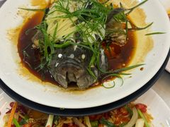 -覃记海鲜美食餐厅