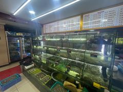 -覃记海鲜美食餐厅