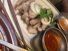 -纳鲁孜·新疆特色餐厅(上海悦荟广场店)