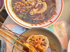 -钟方模白家肥肠粉(春熙店)