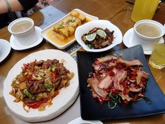 -隔壁老王·家常云南菜(花巷店)