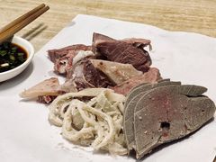 -小朱羊肉面馆(周东路)