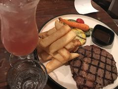 精选进口牛排-Hooley's活利仕西餐厅(珠江新城店)