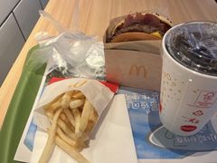 -麦当劳(平和堂店)