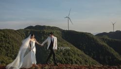 -乐派诗婚纱摄影