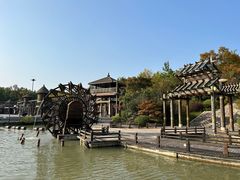 -茅山东方盐湖城景区