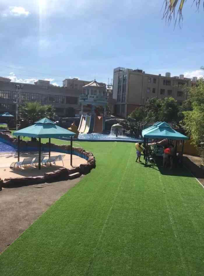 赣东北水上乐园-"还不错 适合带5岁以下小朋友来玩 不太好.