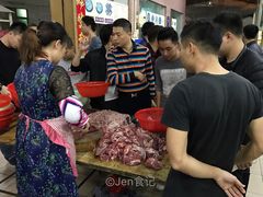 -标记美食新鲜猪杂(兴南大道店)