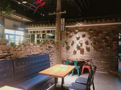大堂-茅炒屋龙虾·烧烤·湘菜(新河路店)