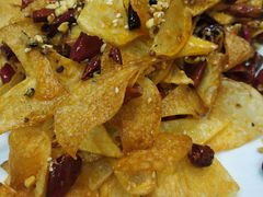 -扒虾小妹儿麻辣海鲜(宏图街店)