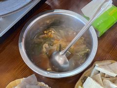 -卡拉农庄 正宗斗鸡肉