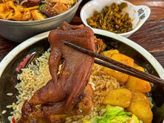 -肥汁米蘭香港米线(宁波路总店)