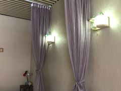 -耳语轻风专业采耳馆(古北花世界商业广场店)