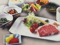 -阿吾罗·月咏精致日料(港汇恒隆广场店)
