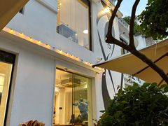 -Mark&Mars Restaurant