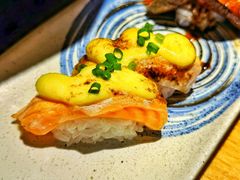 火炙三文鱼-初居食屋日式料理(万象城购物中心店)