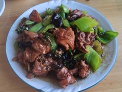 -美顺香食府鱼头老店(雪野湖店)