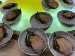-雍和会海鲜姿造自助(湖东路店)