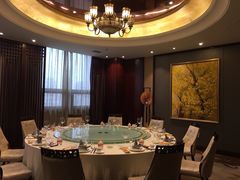 包厢-鸿腾国际大酒店-海鲜姿造海鲜烤肉自助餐