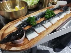 烤活鳗-本炙炭烤·蒲烧活鳗料理店(金沙洲店)