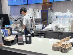 -瑞幸咖啡(梅花园地铁站店)