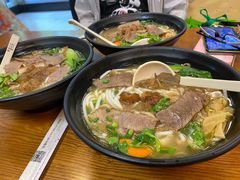 -鑫花溪牛肉米粉(凤凰街创始总店)