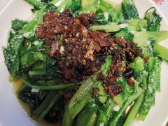 -堂瓦里·33年传统赣菜(第一街区店)