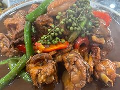 -八两八金·莱芜特色炒鸡(市南漳浦路店)