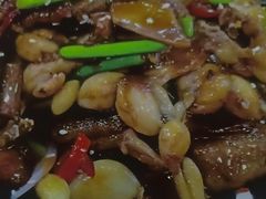 -江城燕子大排档(江汉路步行街店)