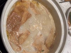 -三人行骨头王火锅(长寿店)