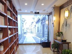 -香山湖渔家大院