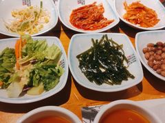 -唯成•韩国炭火烤肉 유성고기