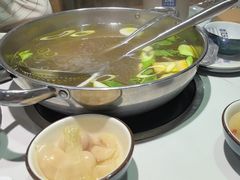 -乡土黄·鲜牛肉火锅·小龙虾(兴业街店)