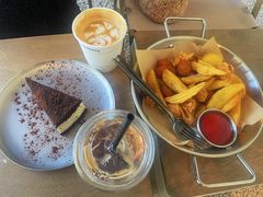 -J Create城市露营咖啡·简餐·宠物(上海动物园店)